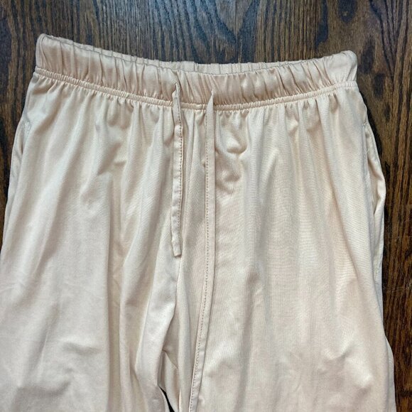 REAL ESSENTIAL PAJAMA LOUNGE SET SIZE SMALL - Picture 6 of 7